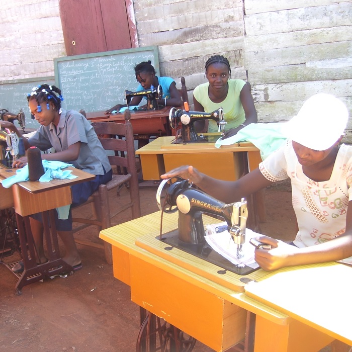 Máquinas de coser para un Centro de formación
